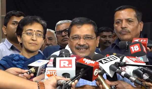 CBI inquiry into my official residence shows PM's nervousness: Kejriwal