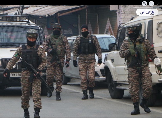 نوگام حادثاتی دھماکہ: پولیس کے اعلیٰ عہدیداروں کا جائے موقع کا دورہ