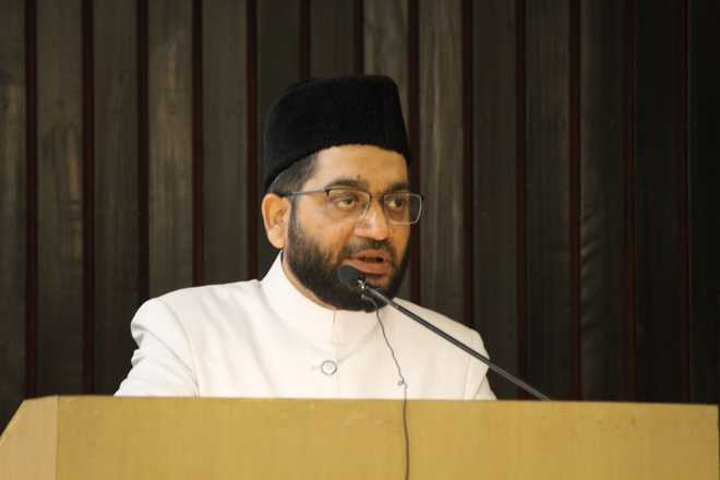 مسلمان وقف ترمیمی بل 2024 کے ذریعے وقف اراضی پر قبضے کی کوششوں کے خلاف مزاحمت کے تمام قانونی و دستوری طریقے اپنائیں گے : پروفیسر سلیم انجینئر