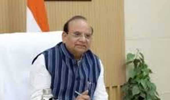 सरकार पारदर्शी, जवाबदेह सुशासन के लिये प्रतिबद्ध : सक्सेना