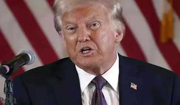 ट्रम्प प्रशासन ने 130 से अधिक अप्रवासियों को निकाला