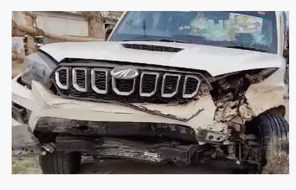 پک اپ گاڑی کے الٹ جانے سے 14 خواتین، 2 مرد اور 1 بچہ زخمی