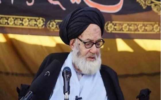 کشمیر کے ممتاز عالم دین آغا سید محمد باقر الموسوی انتقال کر گئے، عمر عبداللہ کی نماز جنازہ میں شرکت