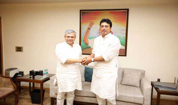 त्रिपुरा के सांसद ने वैष्णव से रेलवे परियोजनाओं को आगे बढ़ाने का किया आह्वान