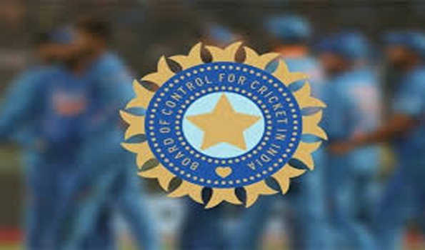 बीसीसीआई ने पाकिस्तान से तनाव के बीच आईपीएल एक सप्ताह के लिये किया स्थगित