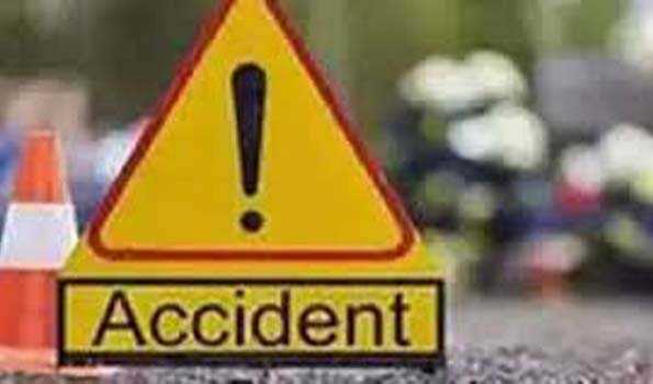 भदोही में पिकअप की चपेट में आने से दो बाइक सवारों की मौत