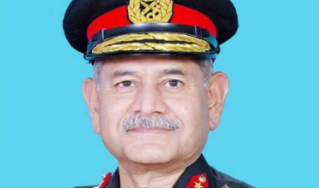 آرمی چیف نے لونگے والا کا دورہ کیا اور صورتحال کا جائزہ لیا