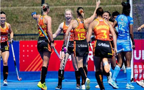 ہندوستانی خواتین ہاکی ٹیم کو آسٹریلیا نے 2-1 سے ہرایا