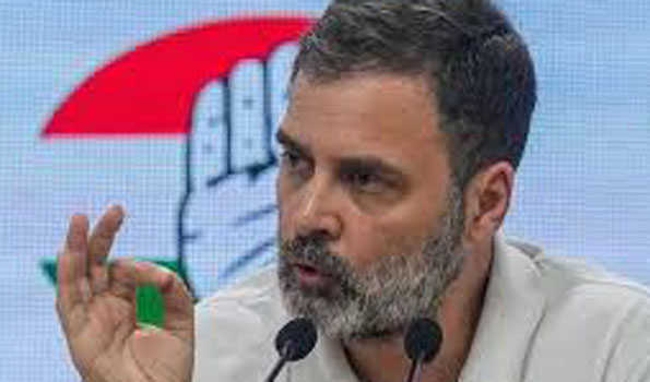 मोदी ने अर्थव्यवस्था को बर्बाद कर दिया : राहुल