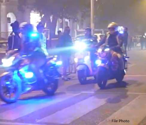 सेंट्रल दिल्ली में अतिक्रमण हटाओ अभियान के दौरान हिंसा भड़की, पांच पुलिसकर्मी घायल