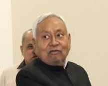 मकर संक्रांति के अवसर पर जदयू द्वारा आयोजित दही-चूड़ा भोज कार्यक्रम में शामिल हुए नीतीश कुमार