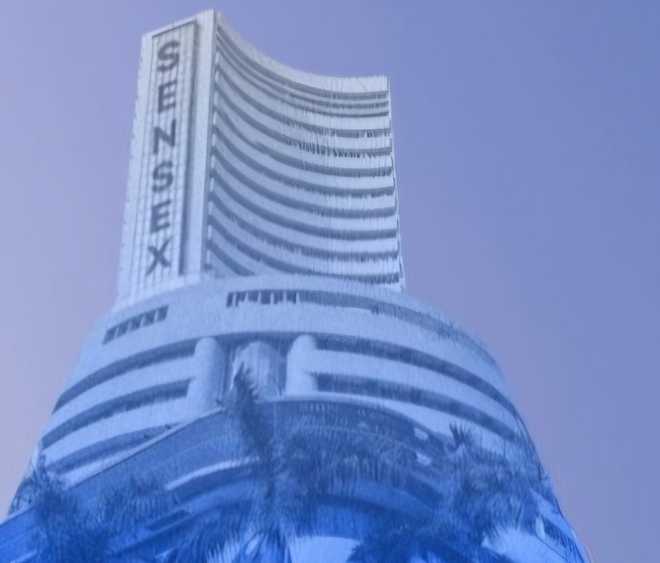 शेयर बाजारों में शुरुआती गिरावट