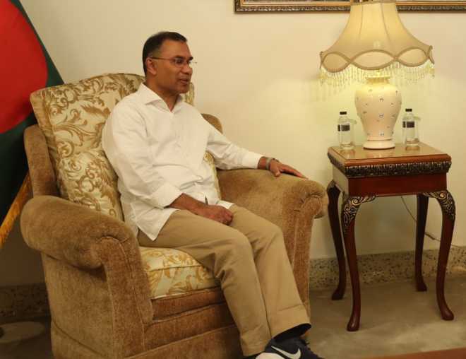 बंगलादेश चुनाव: बीएनपी ने बनाई भारी बढ़त; जमात-ए-इस्लामी पिछड़ी, तारिक रहमान बन सकते हैं नए प्रधानमंत्री