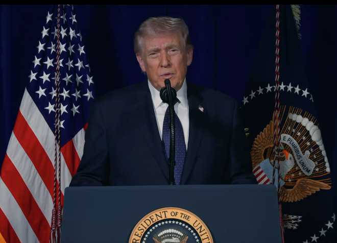 ईरान को भारी नुकसान, 'बड़ी लहर' के हमले बाकी: ट्रंप