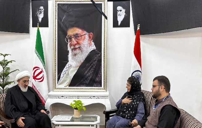 محبوبہ مفتی  نے ایرانی سفیر کے ساتھ کشمیری طلباء کا معاملہ اٹھایا