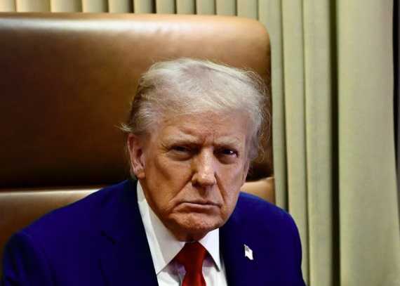 निर्दोषों को मारने वाले ईरानियों को मारना 'बड़ा सम्मान': ट्रंप