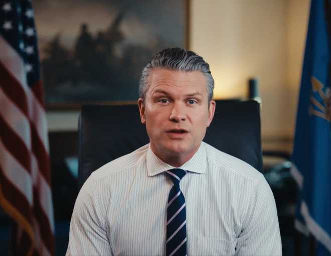 अमेरिका सेना प्रमुख को पद से हटाया गया