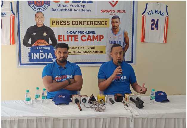 انگلینڈ کی قومی ٹیم کے کوچ کلائیو کیسٹیلو ہندوستان میں باسکٹ بال کی تربیت دیں گے