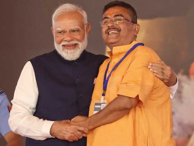 बंगलादेश सीमा पर कंटीले तार लगाने के लिए बीएसएफ को जमीन हस्तांतरित करेगी पश्चिम बंगाल सरकार