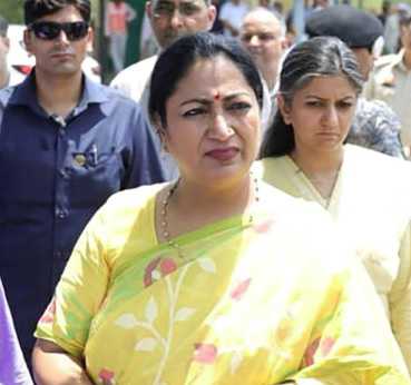 दिल्ली सरकार ने मालवीय नगर हादसे के मृतकों के परिजन को 10 लाख रुपये देने की घोषणा की