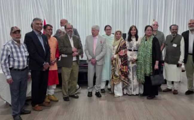 معیاری تعلیم  عالمی ترقی کی بنیاد ،سابق طلبہ معاشرے کی خدمت کے لیے متحد ہوں: ڈاکٹر ظہیر قاضی