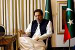 سابق وزیر اعظم عمران خان علاج کےلیے جیل سے ہسپتال منتقل