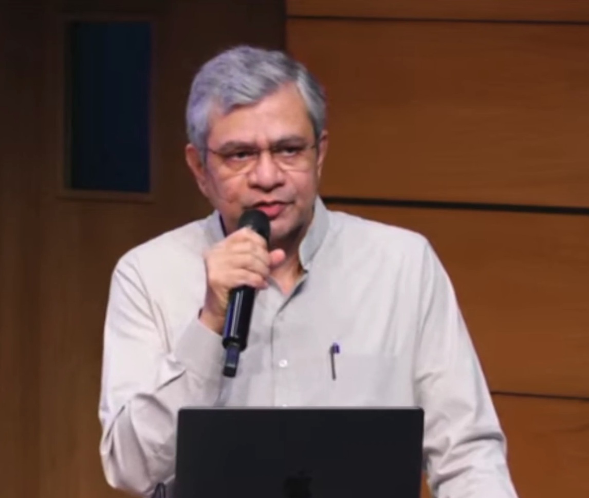 Cabinet clears Rs 10,000-cr scheme to boost domestic container manufacturing