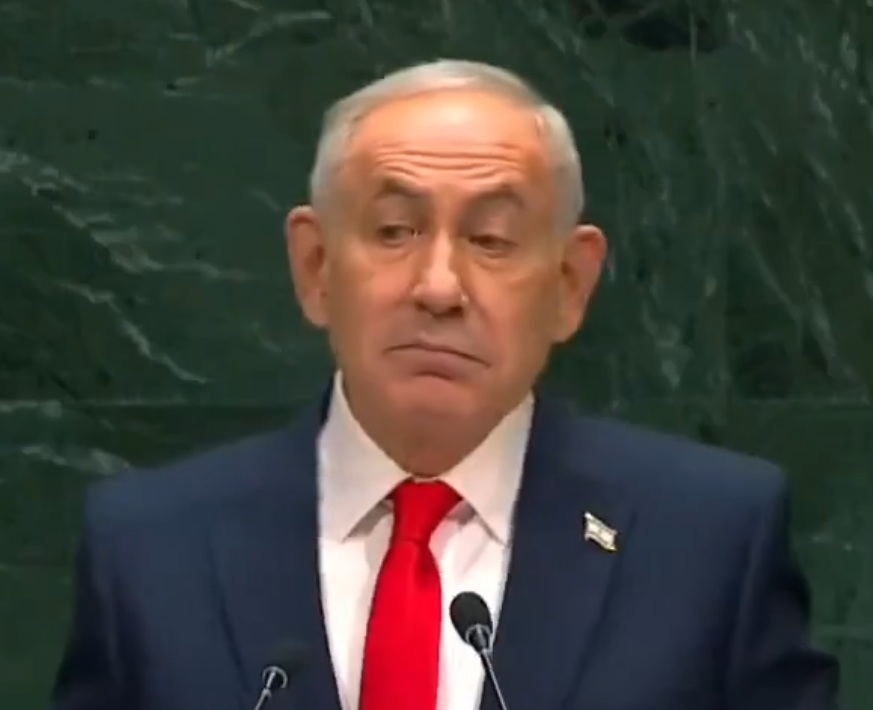 Netanyahu thanks Indian pilot for his role in saving hundreds of lives on Flydubai flight