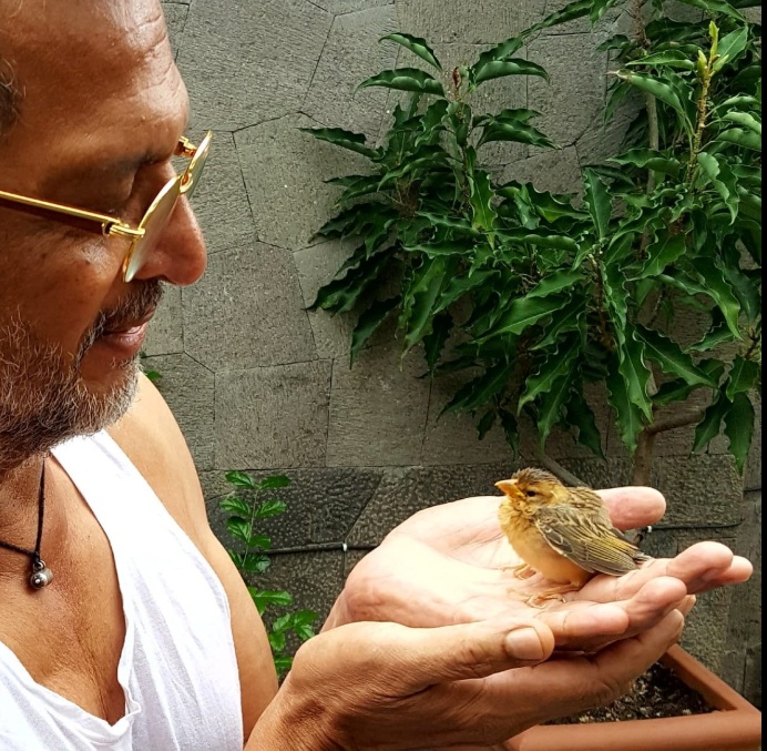 Film fraternity mourns death of Nana Patekar