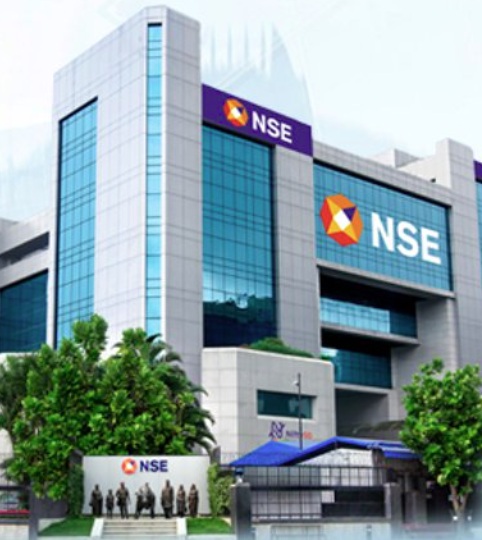 Stock market closes high with Sensex over 560 points amid cooling oil prices