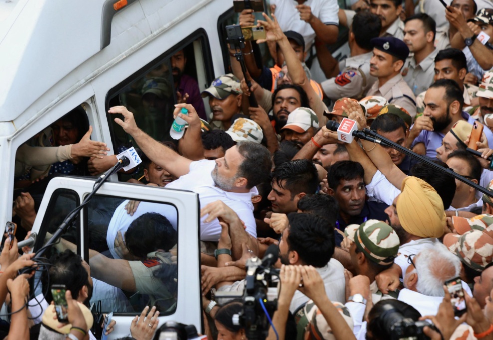 Rahul detained again as INDIA Bloc escalates EC battle, vows to continue protest until Gyanesh resigns