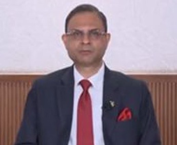 RBI raises repo rate to 5.5%, Governor signals no relaxation soon