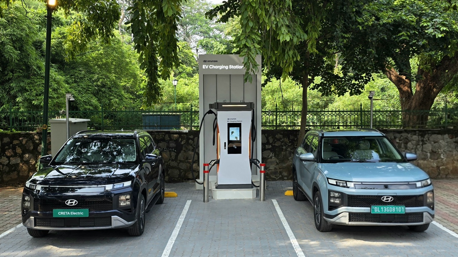 Hyundai expands EV charging network in Delhi with 120 kW fast chargers