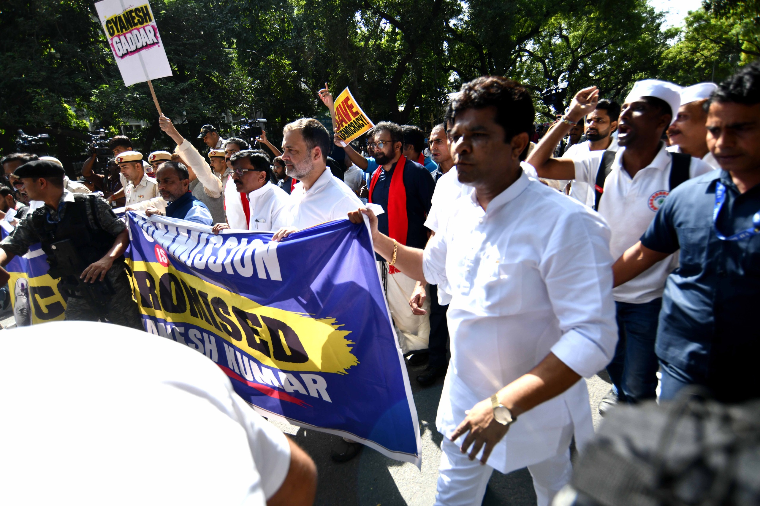 'Gyanesh, it's done bro, time to resign': INDIA Bloc's march to EC turns Delhi streets into 'Vote Bachao' Battleground