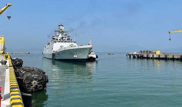 Indian naval ships arrive at Da Nang port in Vietnam