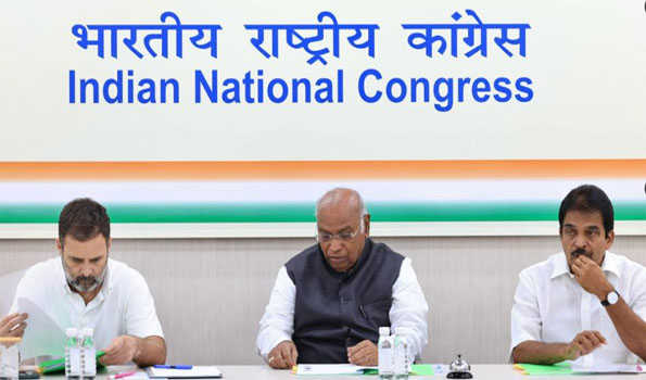 Mallikarjun Kharge chairs meeting of Cong Delhi unit to discuss LS poll strategy
