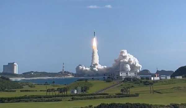 Japan launches its first lunar lander SLIM, JAXA/NASA's XRISM satellite