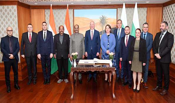Bulgarian Parliamentary delegation meets LS Speaker