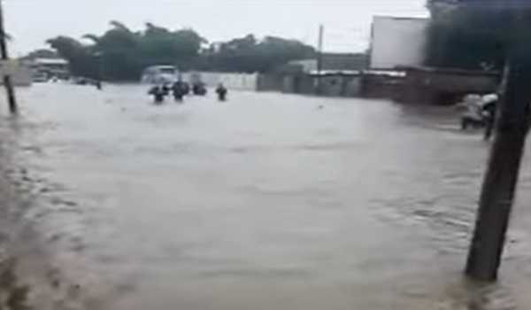 At least 300 die following heavy rains in DR Congo