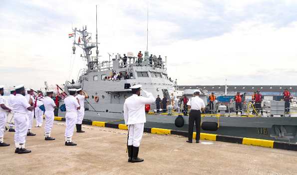 INS Kabra gets warm welcome at Colombo