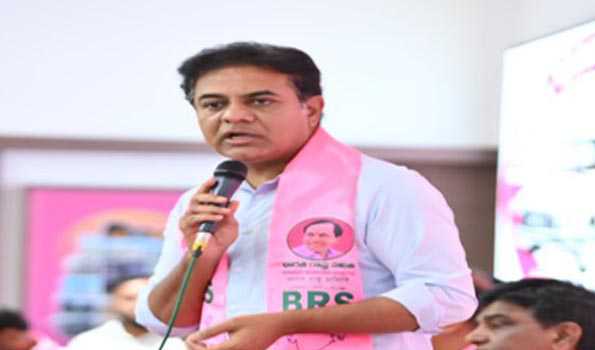 KTR admits KCR