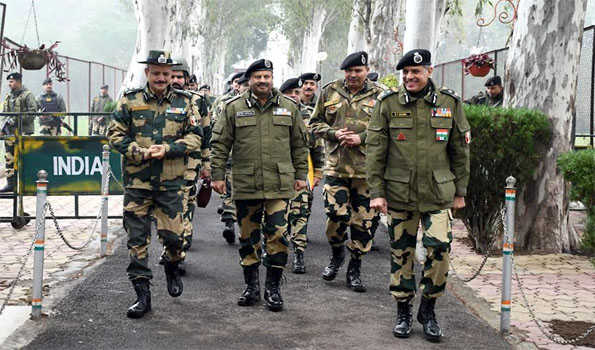 DG BSF reviews operational duties of troops in Jammu, calls of LG Sinha