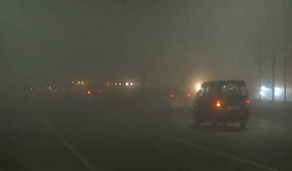 Dense fog to continue over North India for next 5 days: IMD
