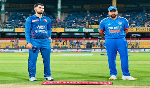Third T20I: India bat first as Sanju Samson, Kuldeep included in Playing XI