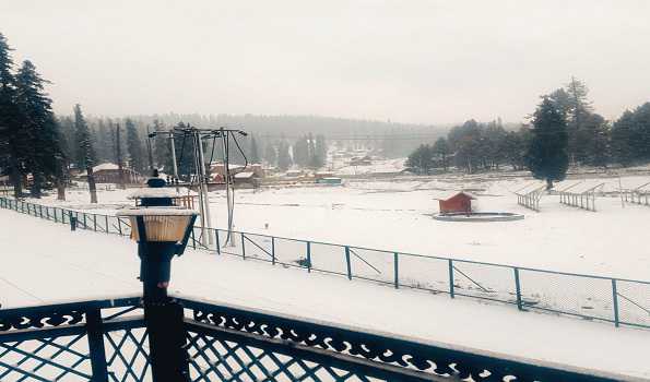 Light to moderate rain, snowfall over J&K during next 24 hours: MeT