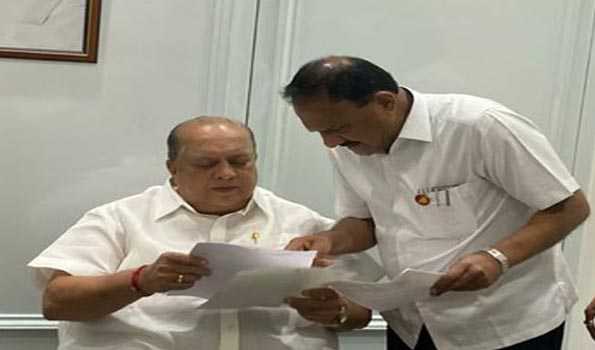 Provide PET scan facility at Govt Cancer Hospital: MLC Chavan