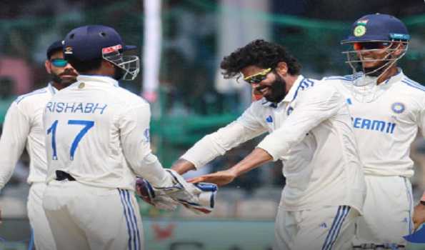 Second Test: India set for 2-0 sweep, 95 runs required to beat Bangladesh