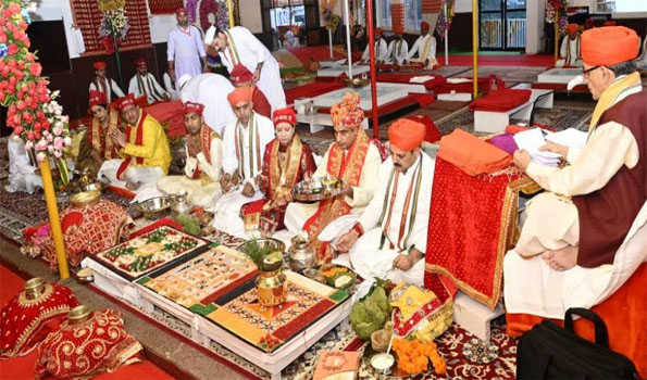 JK: Nine-day long navratra begins at Shri Mata Vaishno Devi Shrine