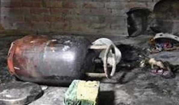 Maha: Eight injured in gas cylinder explosion in Jalgaon