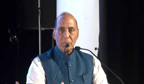 Rajnath exhorts pvt sector to move from imitative to innovative tech
